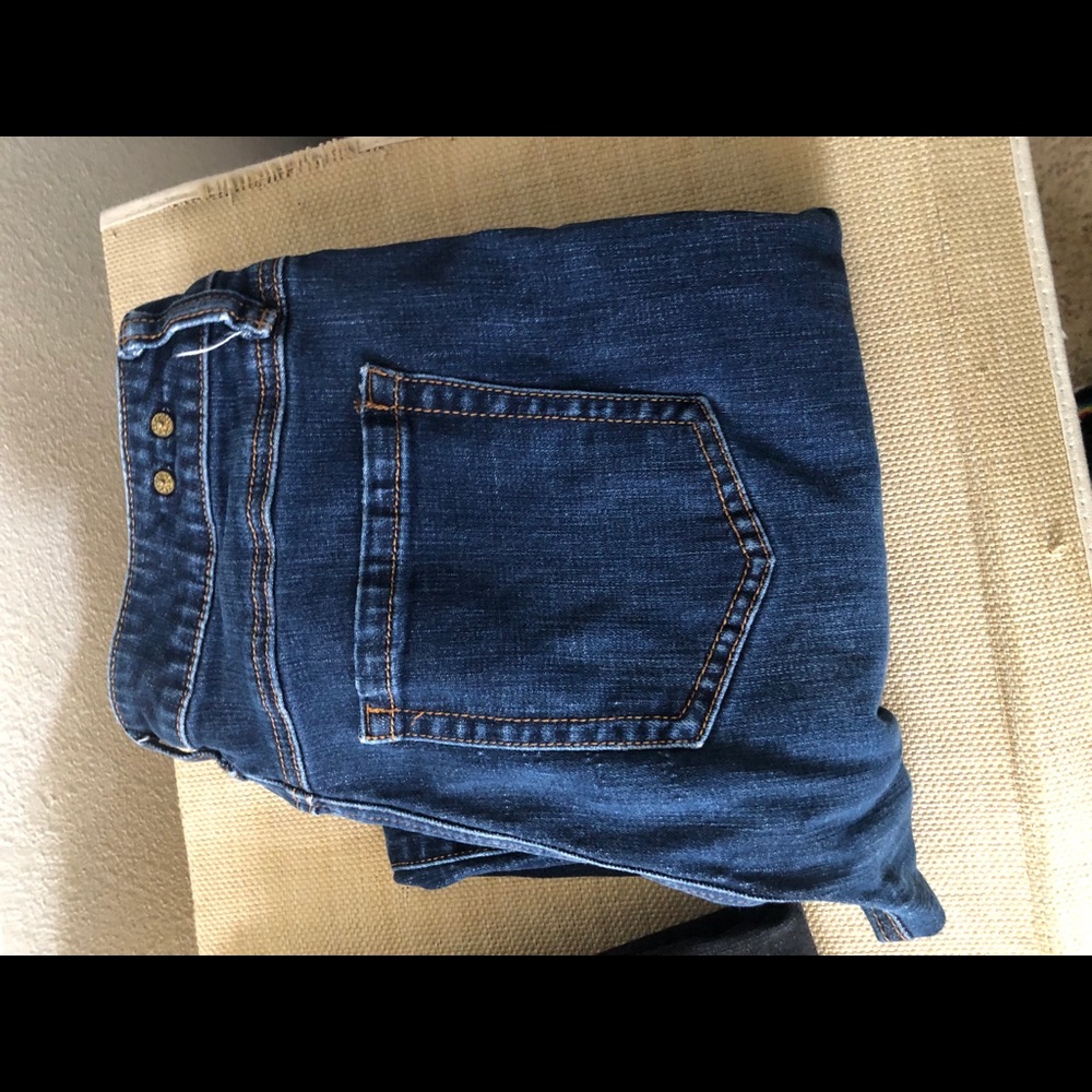 Women’s size 6 CAbi jeans